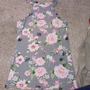 Floral neck ringer top